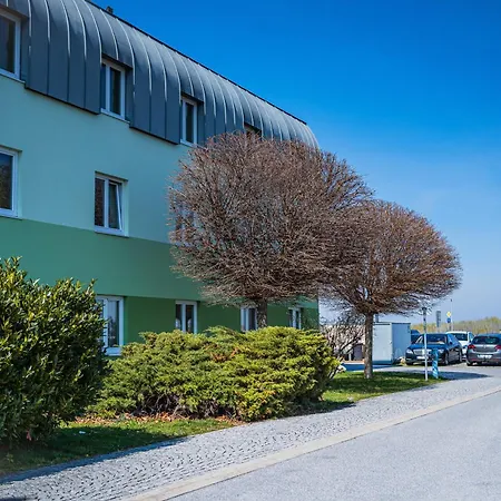 Lifehotel Vienna Airport-3